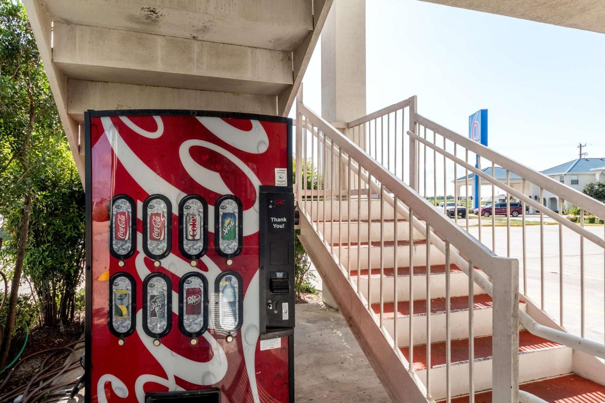 Motel 6 Seguin Tx 외부 사진