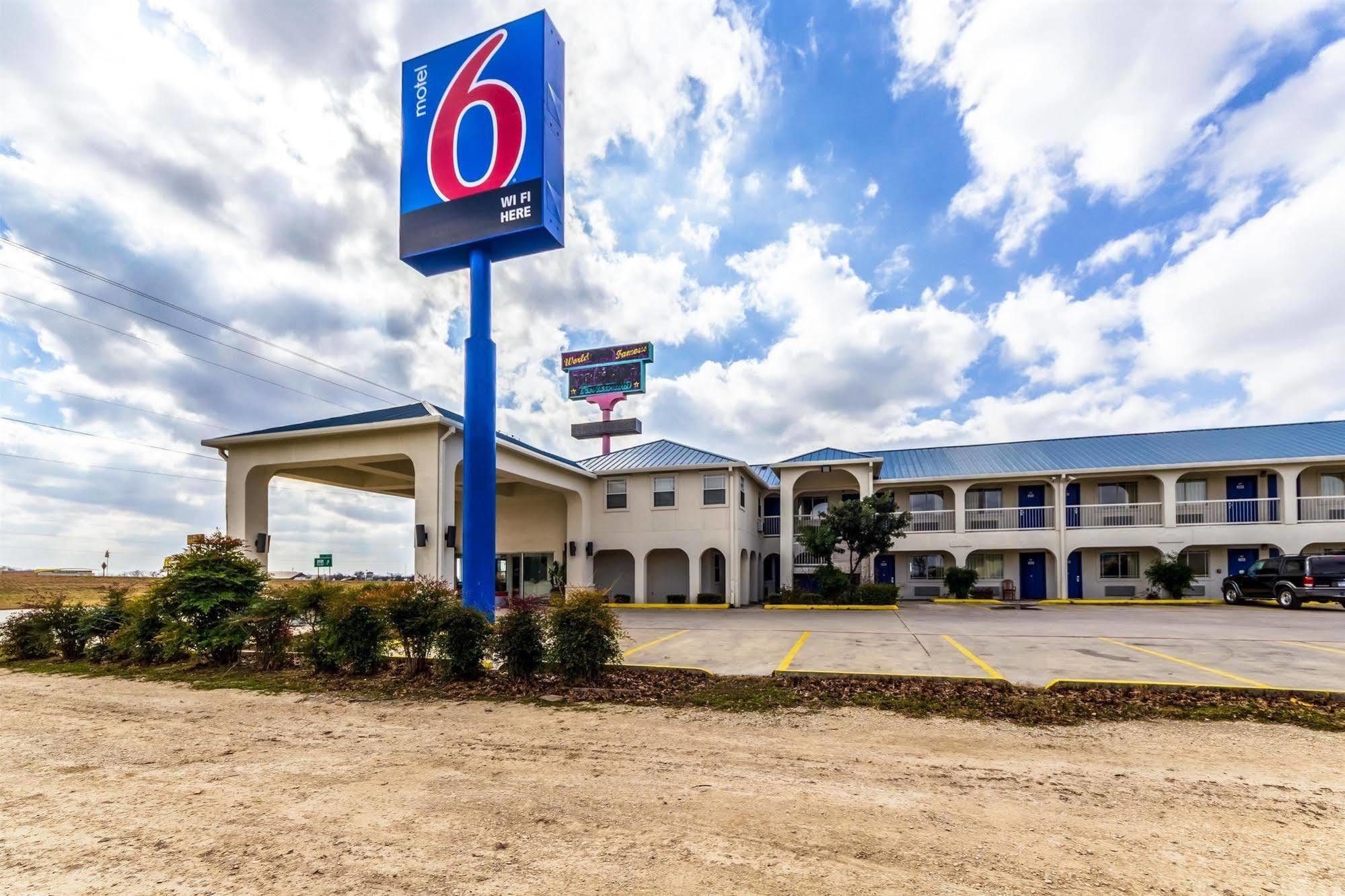 Motel 6 Seguin Tx 외부 사진